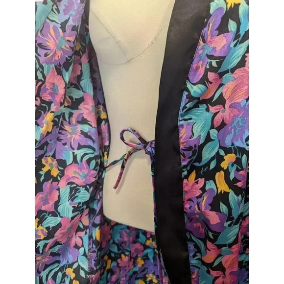 Victoria's Secret Vintage Gold Label Floral Polyester Vintage Robe Medium - Picture 6 of 7